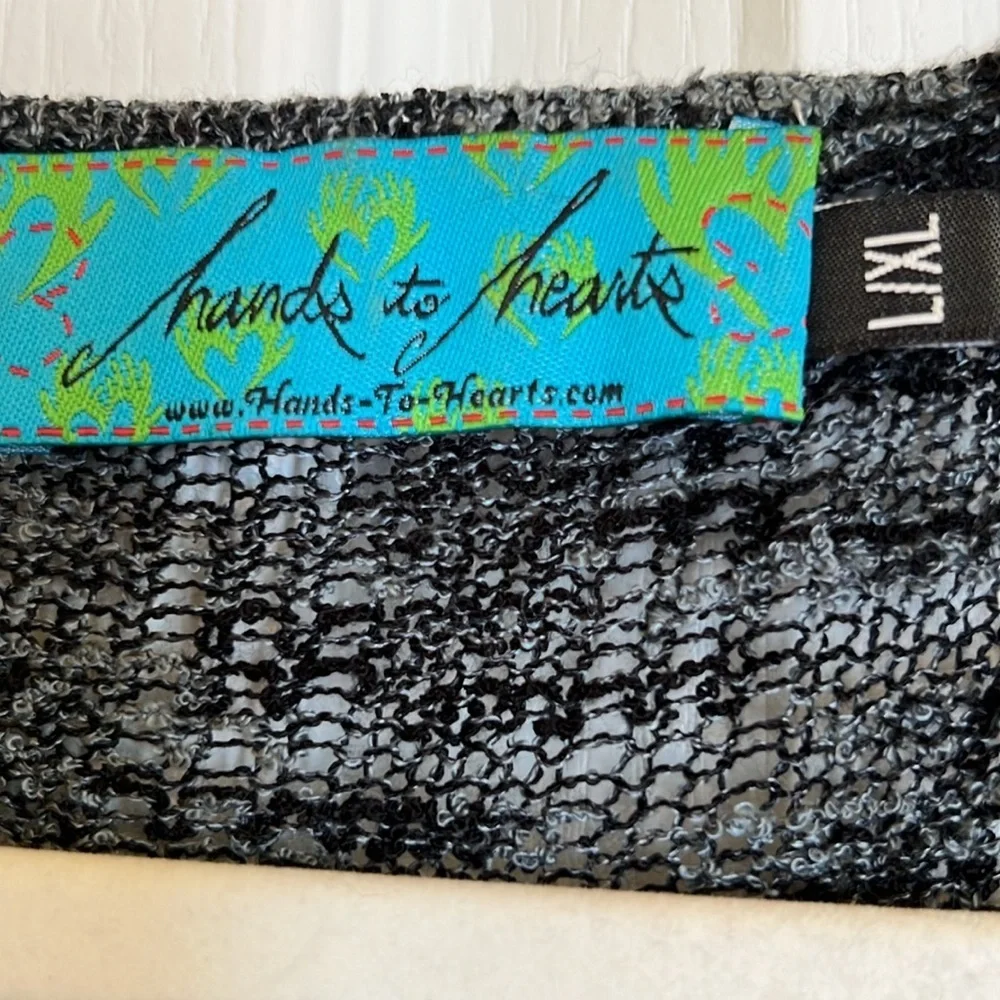 Hands to hearts black/blue hi-low overlay tunic sz L-XL